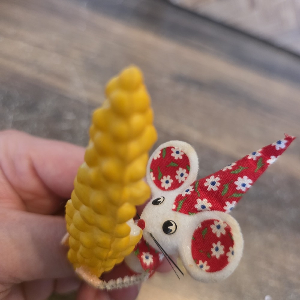 Christmas Tree Ornament Mouse & Cob Of Corn Foam Holiday Decor Vintage‎ 3"